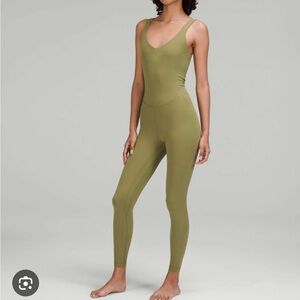 Lululemon align bodysuit 25”